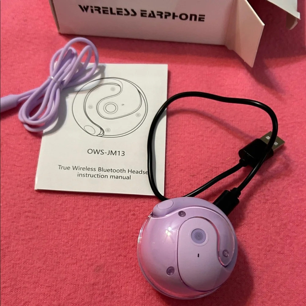 Black Bluetooth Earphones